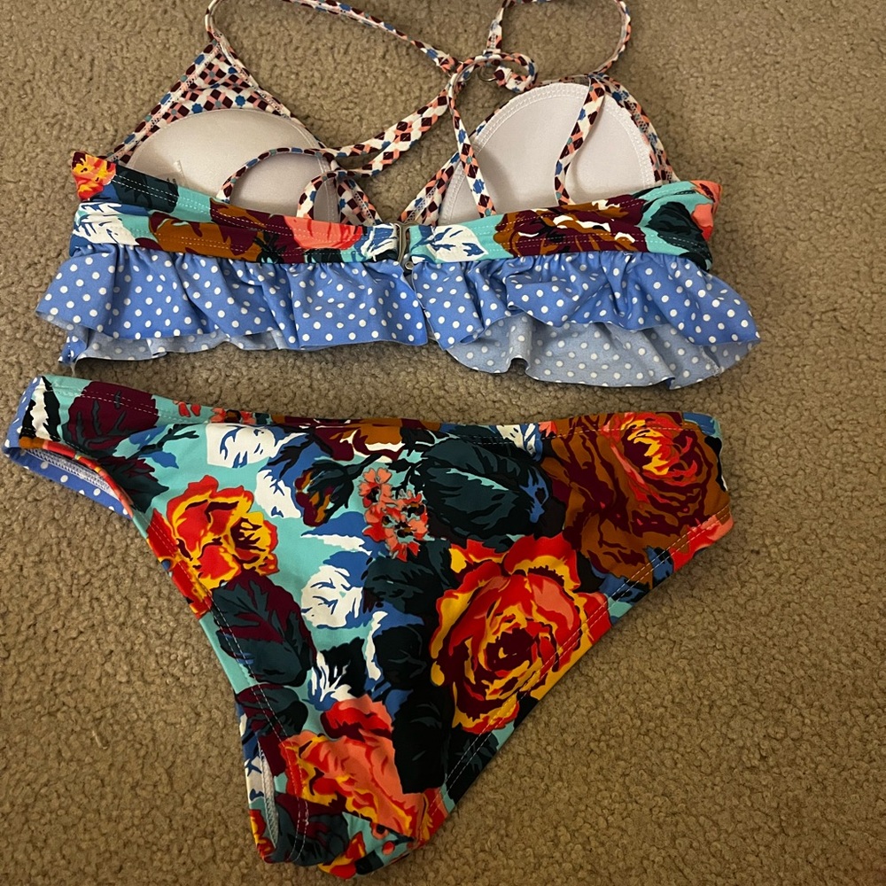Target Swimsuits - Picture 2 of 4